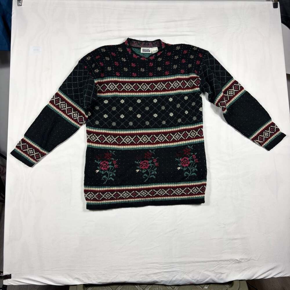 Vintage Basic Editions Sweater Size Small Black Floral Fair Isle Acrylic